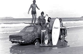 Os meninos e os legendários que fizeram a história do surf e do Pier de Ipanema.