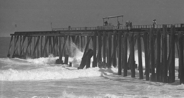 Diferente da ciclovia Tim Maia, Píer de Ipanema foi projetado, em 1970, para resistir a tsunami